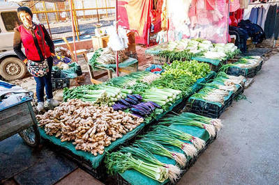 绿叶蔬菜终于降价了,30种常见菜平均批发价每公斤4.29元